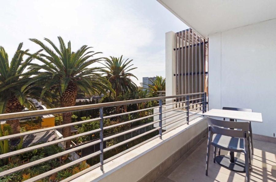 1 Bedroom Property for Sale in Green Point Western Cape